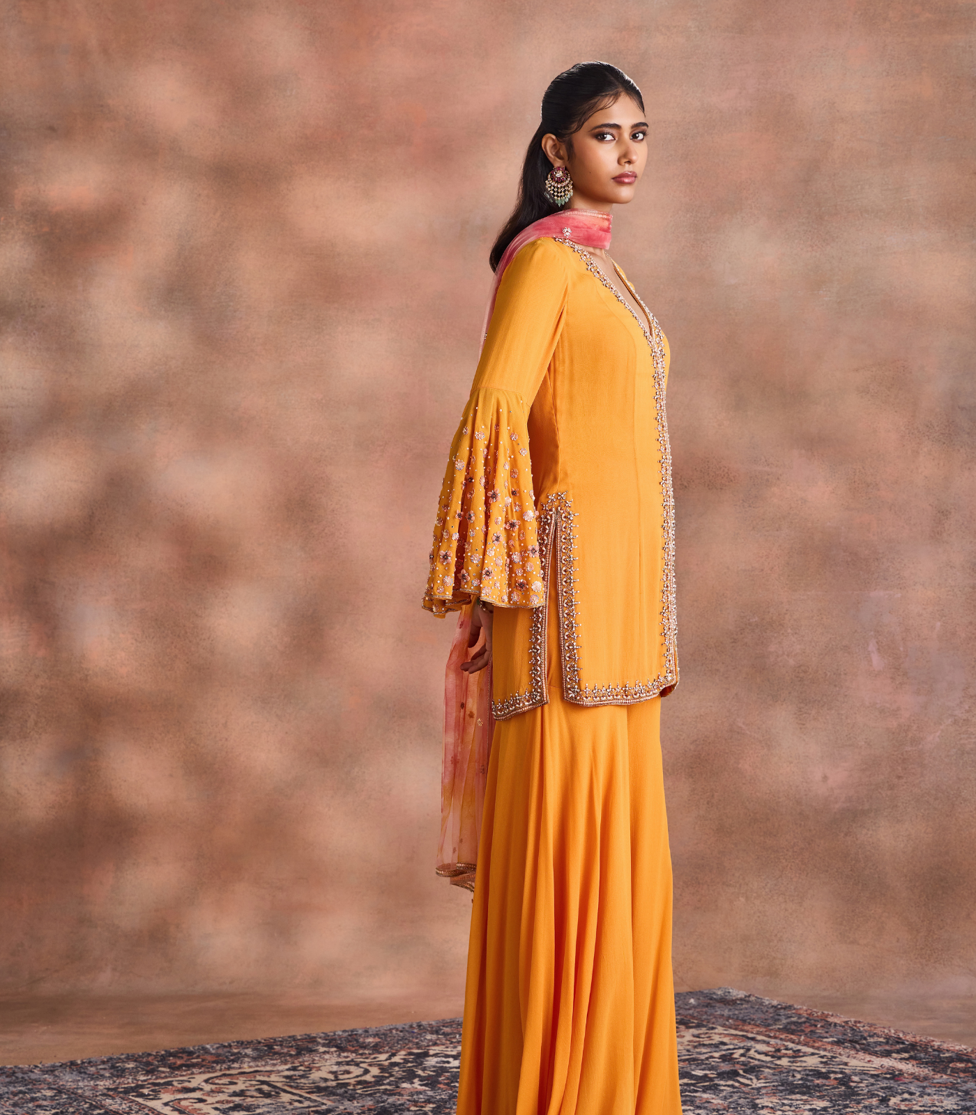 Embelished kurta Set