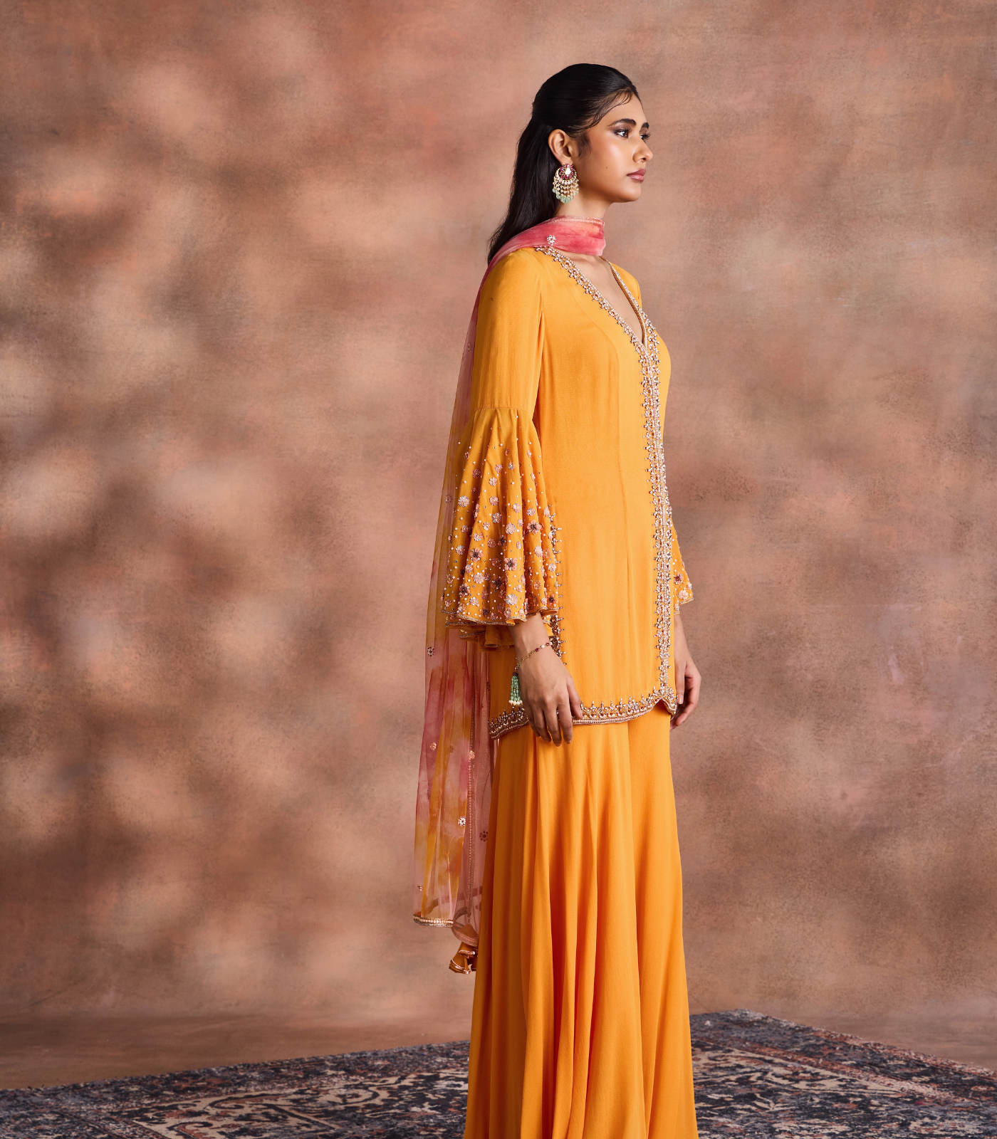 Embelished kurta Set