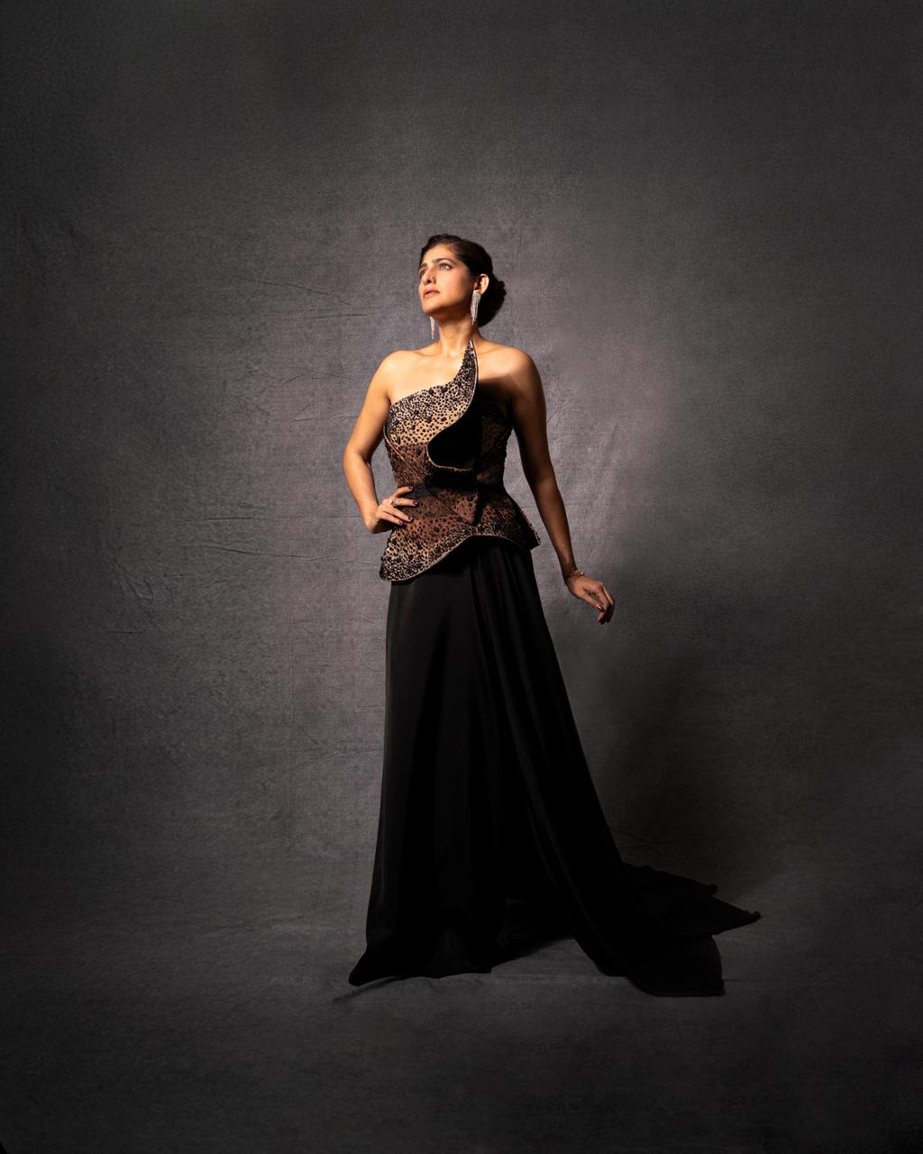 KUBBRA SAIT