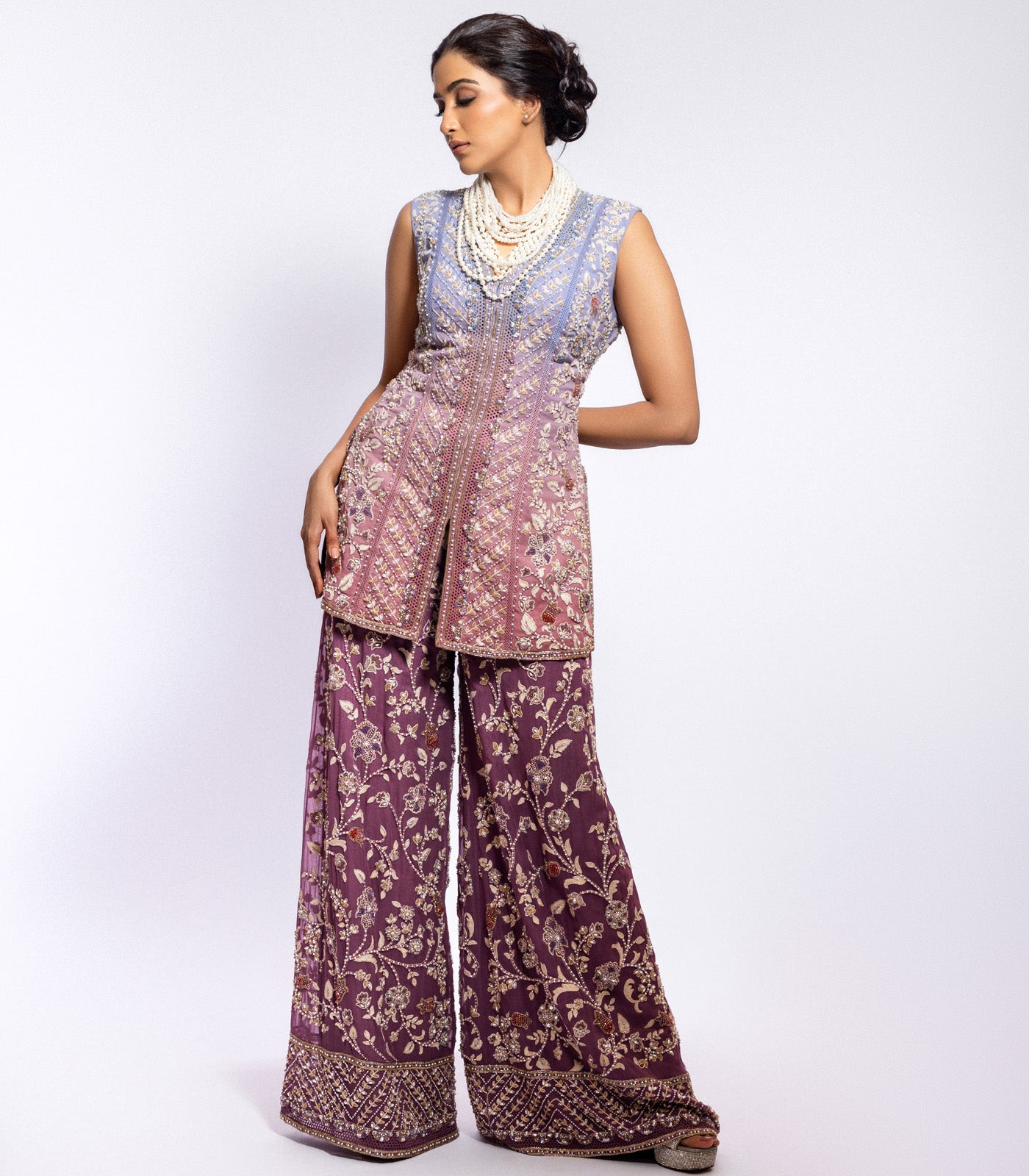 Nimrat kaur Ahluwalia in Ombre Embellished Kurta Set