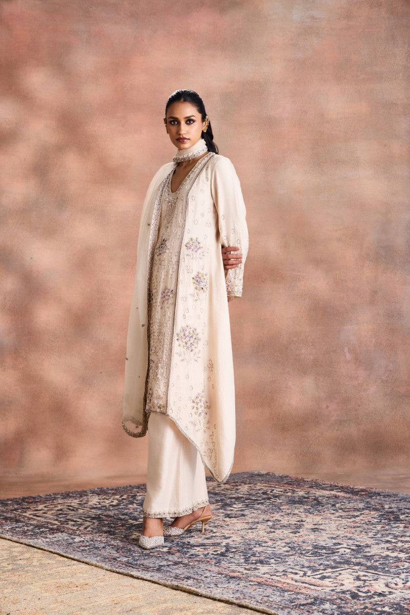 Floral embroirdered kurta set