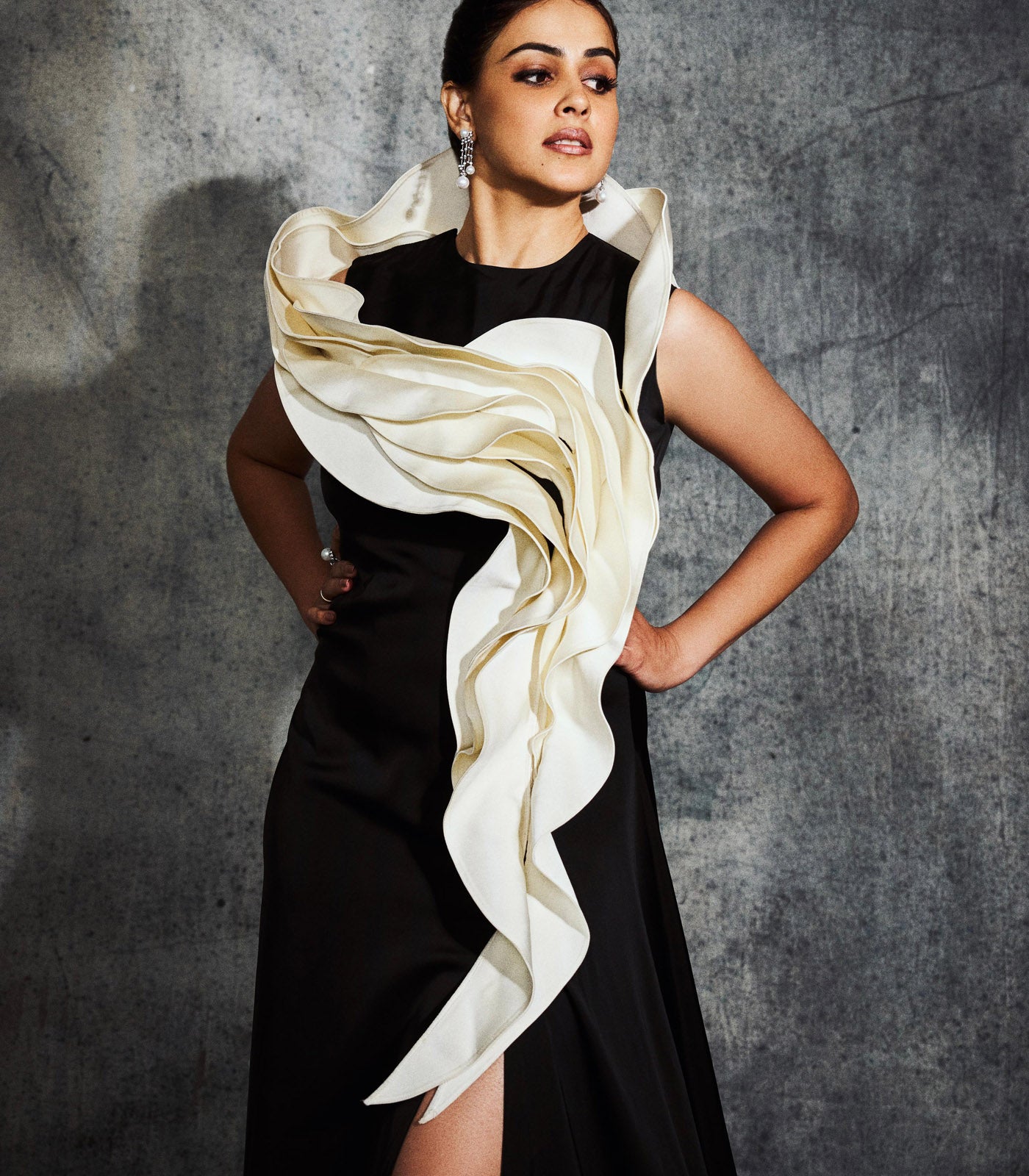 Genelia Dsouza spotted in our black and white one shoulder gown