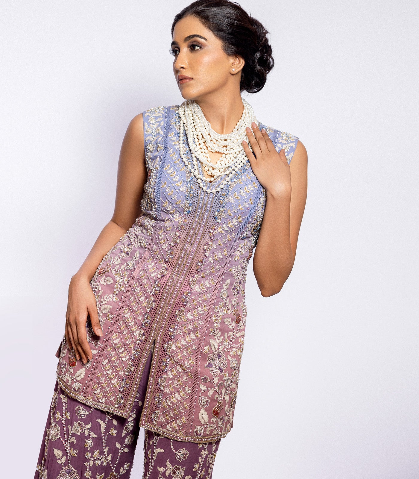 Nimrat kaur Ahluwalia in Ombre Embellished Kurta Set